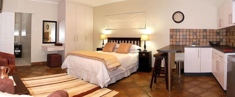 Lalapanzi Guest Lodge Port Elizabeth Ngoại thất bức ảnh